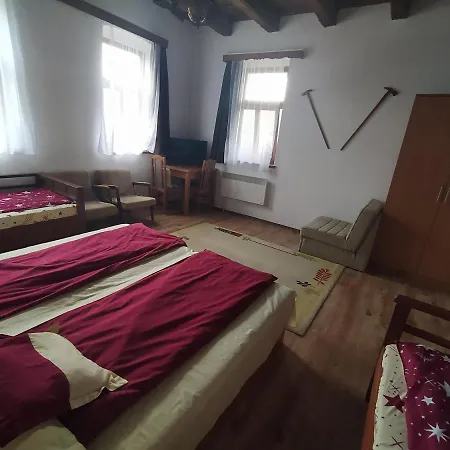 Maison d'hôtes Heni Vendégháza 3*