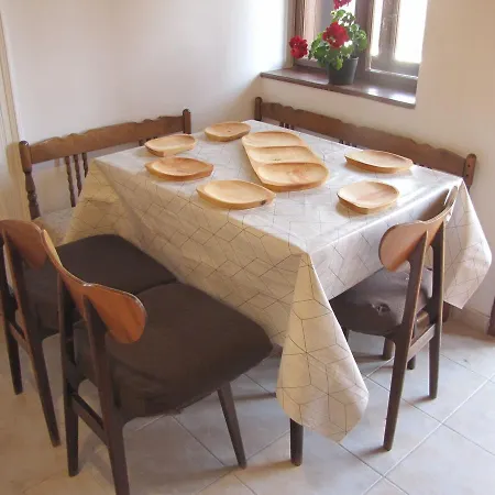 Heni Vendégháza Maison d'hôtes