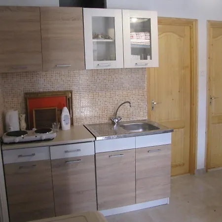 Pensjonat Heni Vendeghaza 3*