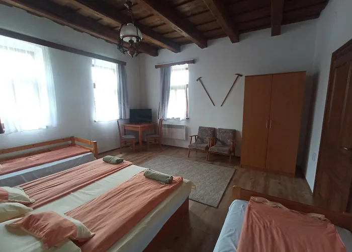 Casa de hóspedes Heni Vendégháza